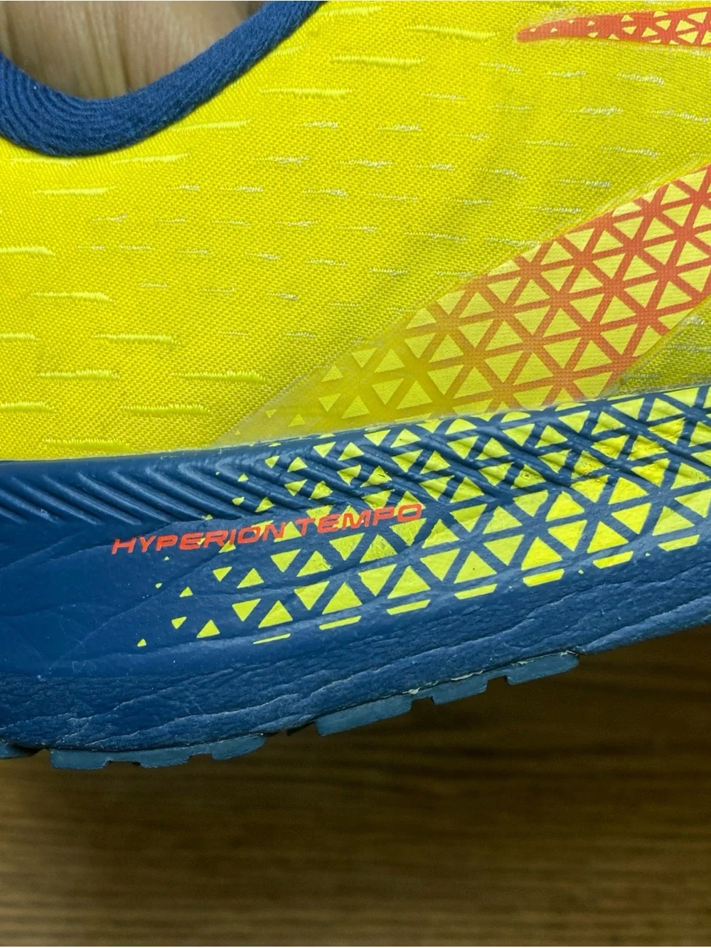 Brooks Hyperion Tempo Mens Running Shoes Yellow Blue 1103391D767 Size 11.5 D